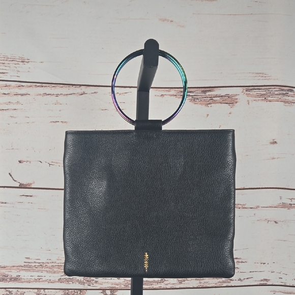 Thacker Leather Le Pouch Clutch Purse Bangle Hangle - Picture 1 of 6
